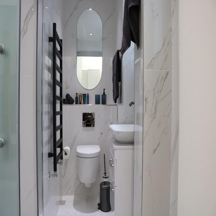 Phaedrus Living: City Center Luxury Flat Clarewood Londra Exterior foto
