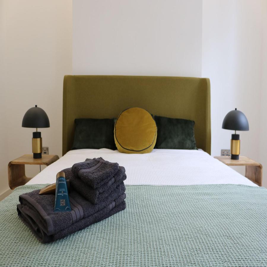 Phaedrus Living: City Center Luxury Flat Clarewood Londra Exterior foto